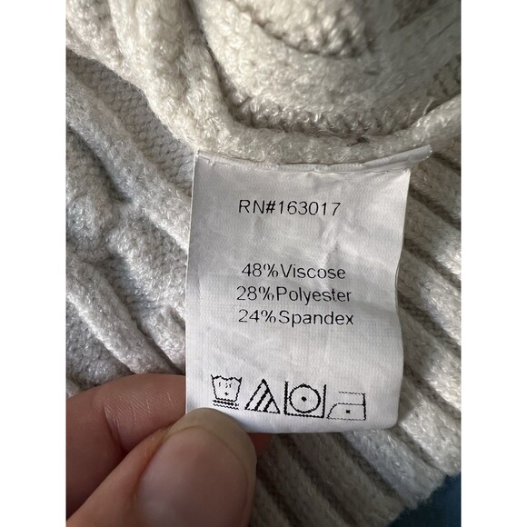 Cable Knit Sweater Vest Cropped White Princess Polly Size Medium - Picture 6 of 6